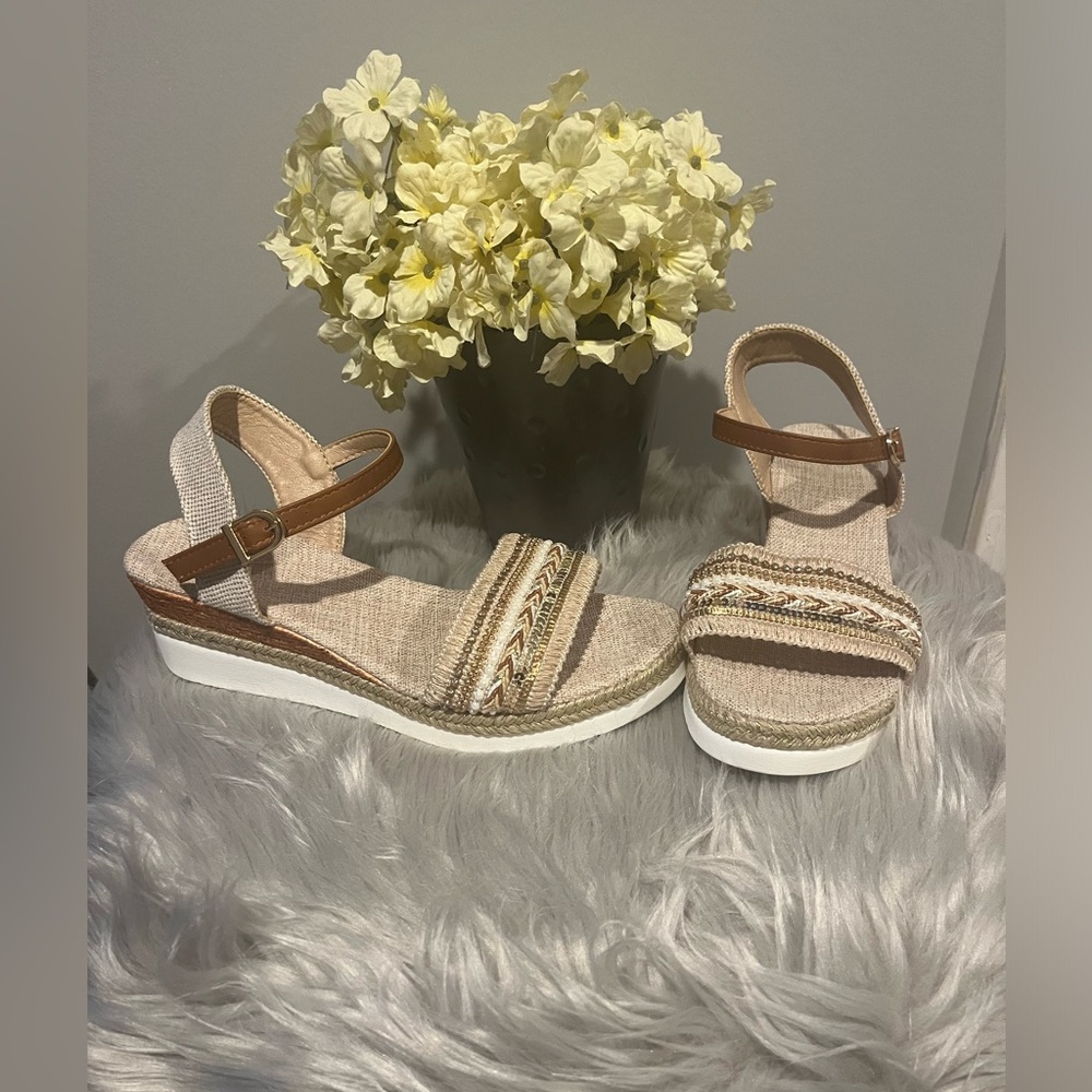 Sandals 👡